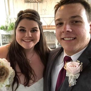 Meet your Posher, Damion